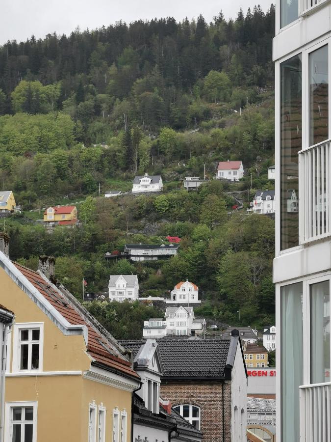 80 Square Metre Flat In The Heart Of Bergen - 2 Big Bedrooms Buitenkant foto