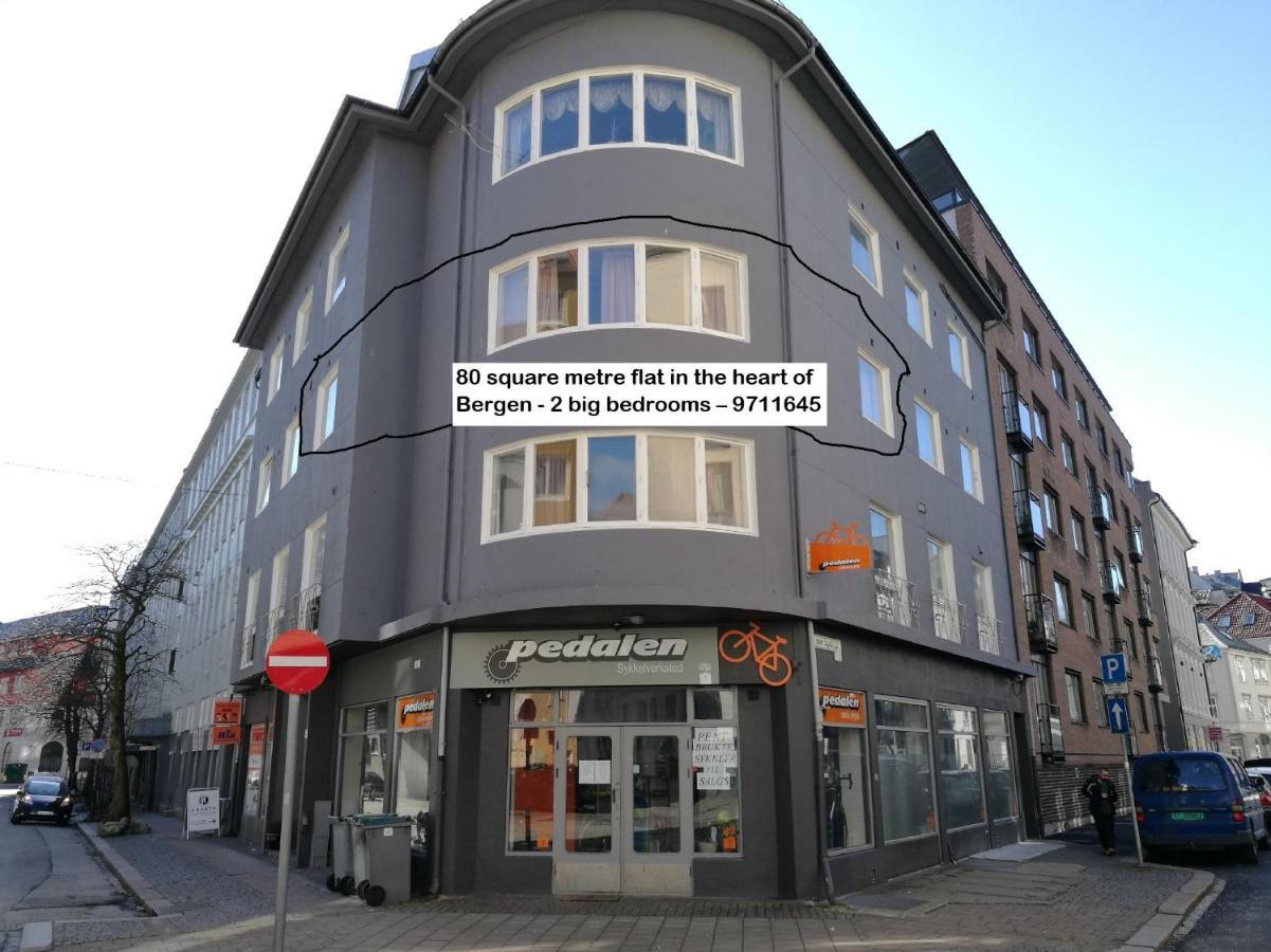 80 Square Metre Flat In The Heart Of Bergen - 2 Big Bedrooms Buitenkant foto